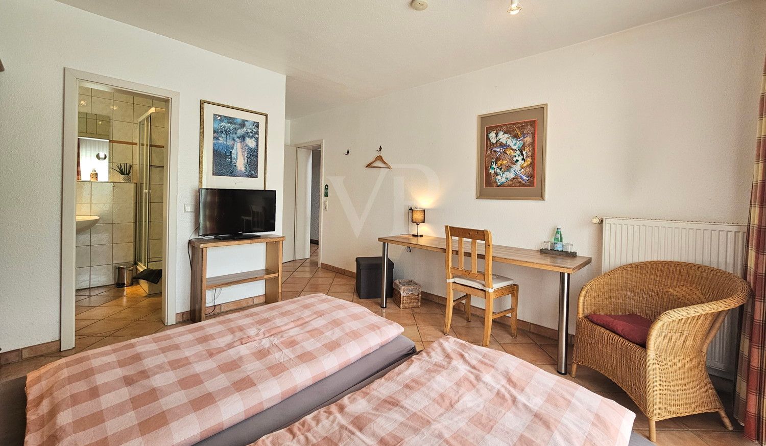 Helles Doppelzimmer