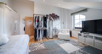von_poll_real_estate_property_25141012a_image_16