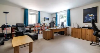 von_poll_real_estate_property_25141034b_image_16