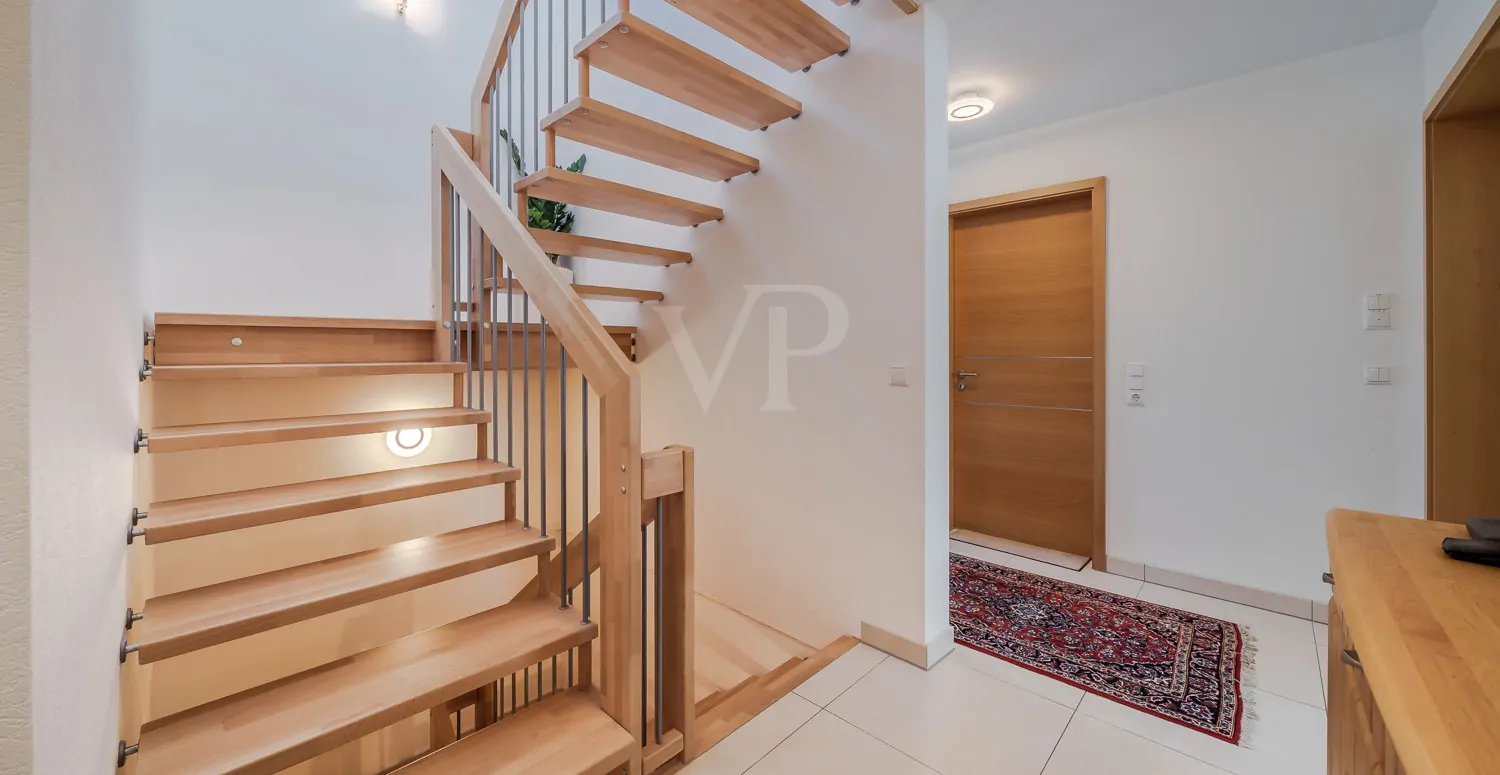 Großzügiger Treppenaufgang