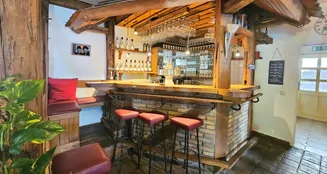 von_poll_real_estate_property_25141026c_image_5