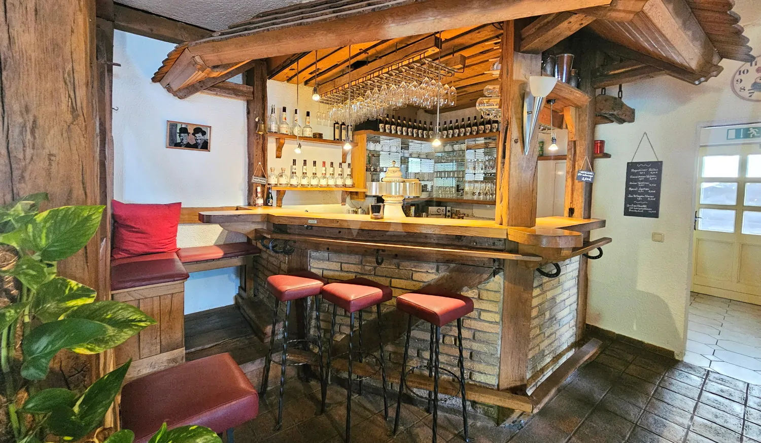 Urige Getränketheke