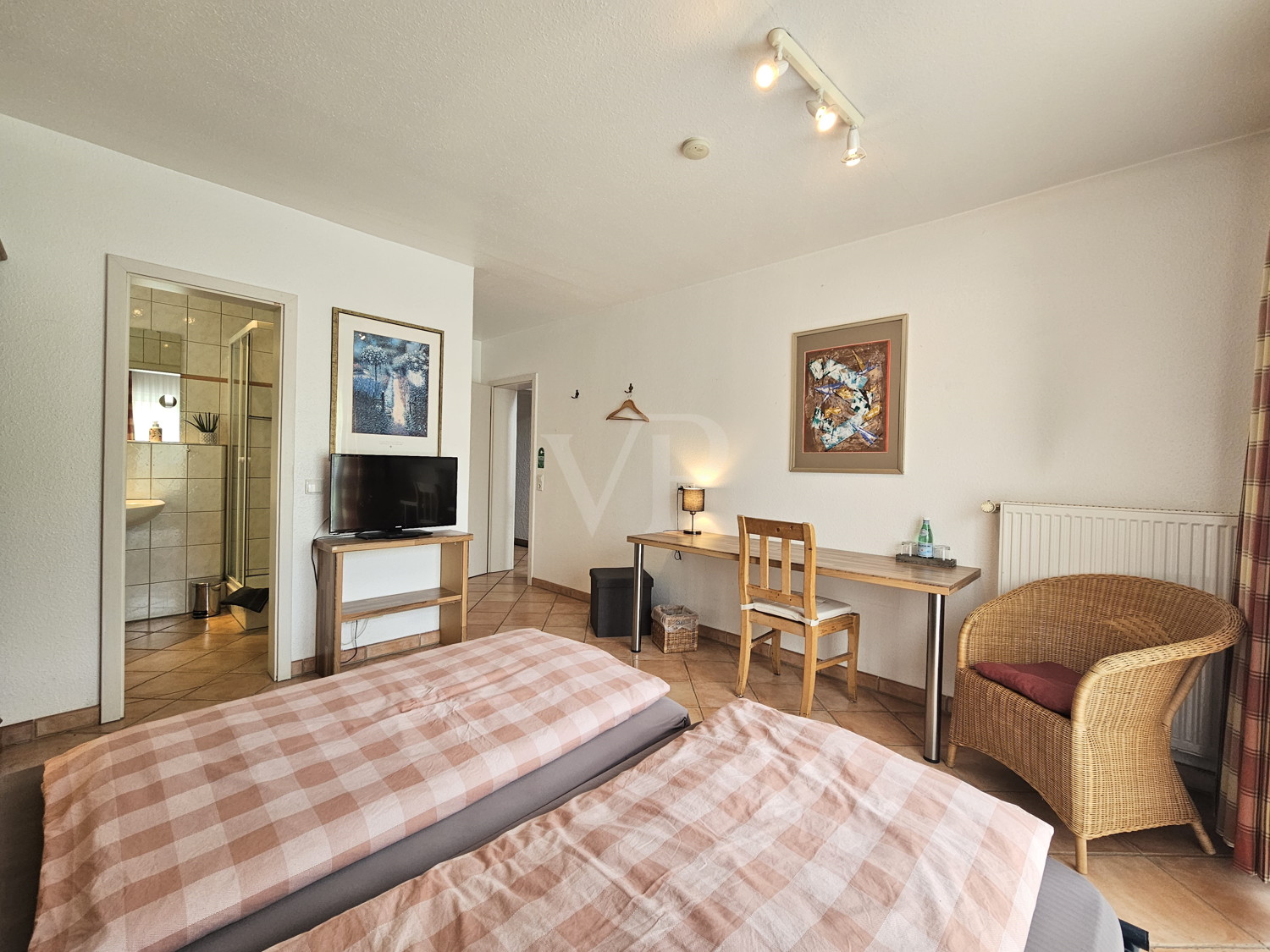 Helles Doppelzimmer