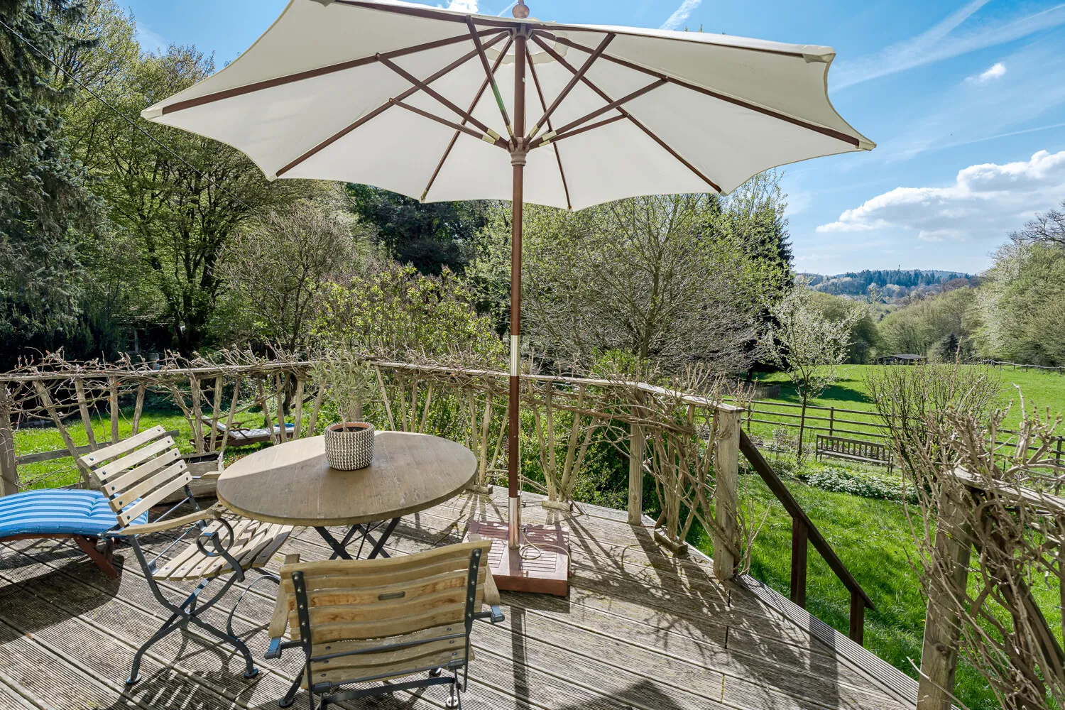 Terrasse mit Panoramablick