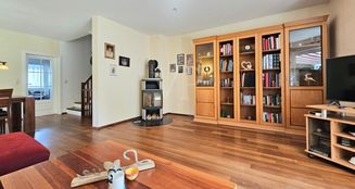 von_poll_real_estate_property_25141037_image_6