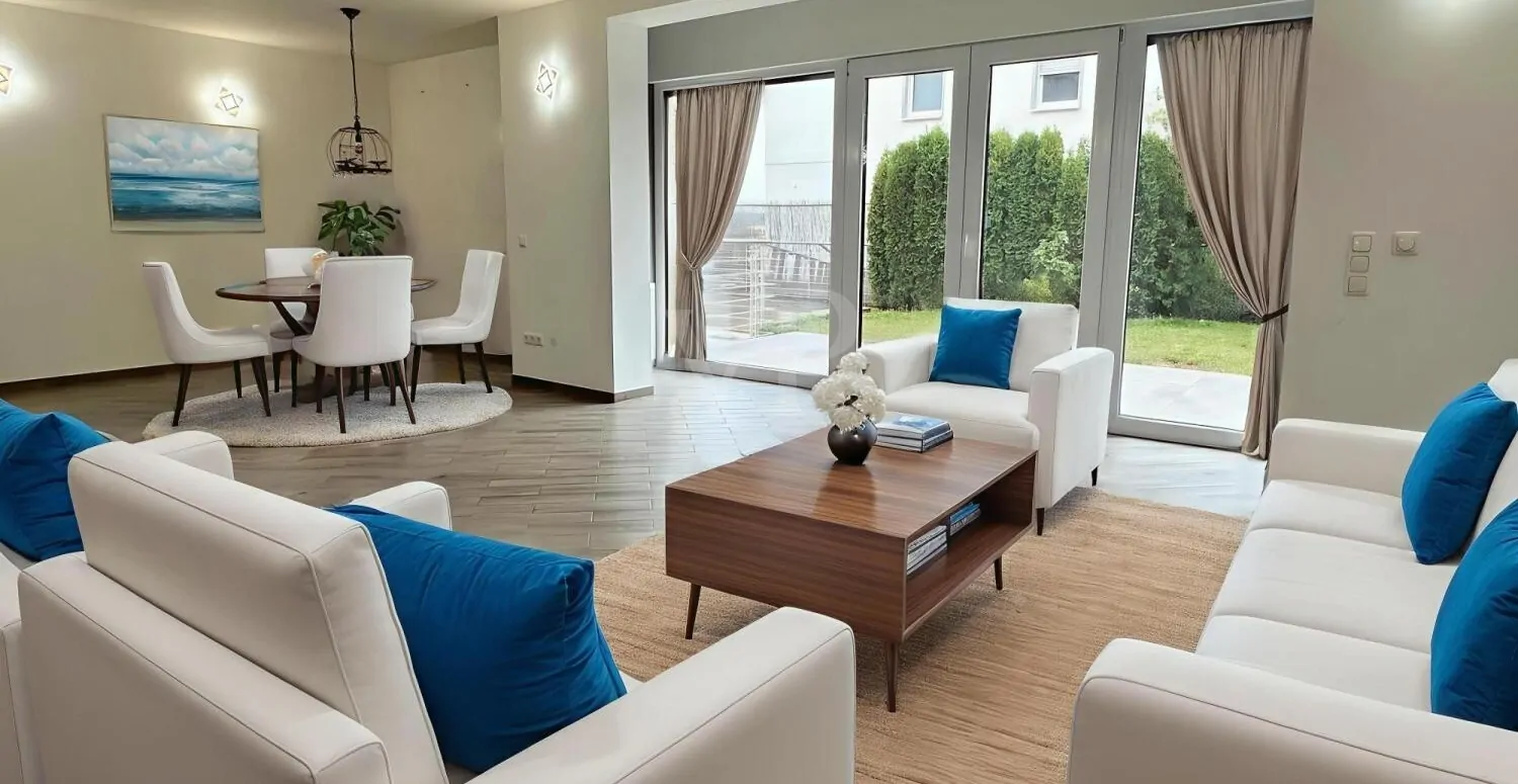 Beispielmöblierung Wohnbereich mit Terrassenblick