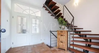 von_poll_real_estate_property_25141059_image_2