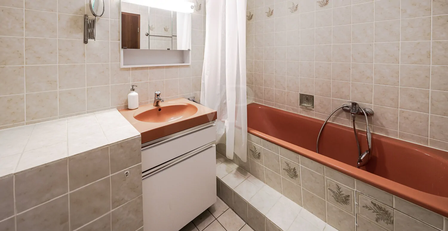 Wannenbad im Einliegerbereich