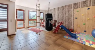 von_poll_real_estate_property_25141045_image_14