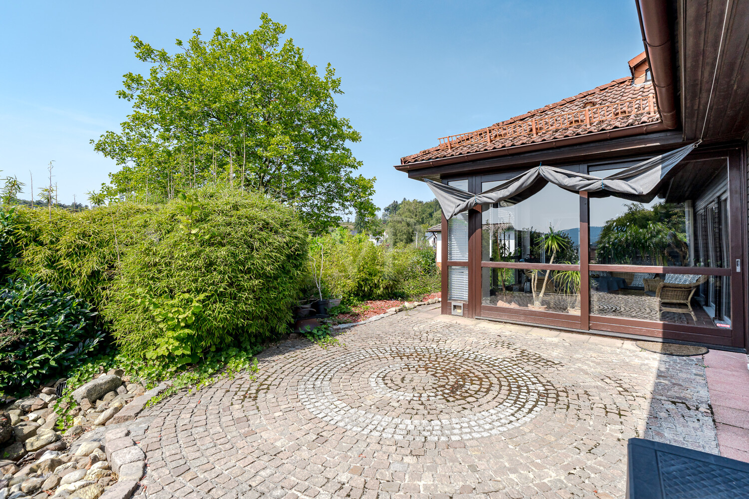 Großzügige Terrasse