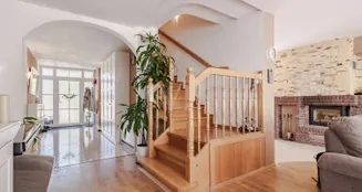 von_poll_real_estate_property_25141053a_image_9