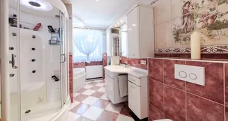 von_poll_real_estate_property_25141053_image_7