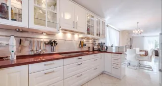 von_poll_real_estate_property_25141053a_image_0