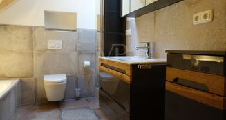 von_poll_real_estate_property_25141035_image_7