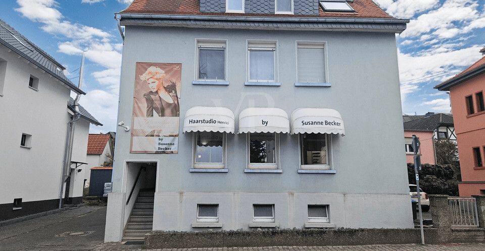 Straßenansicht