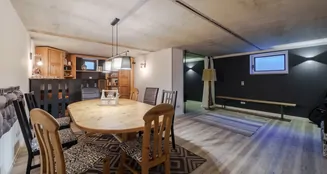 von_poll_real_estate_property_25141055a_image_17