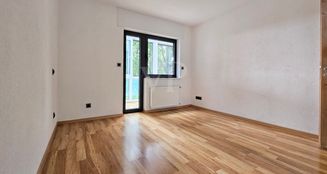 von_poll_real_estate_property_25141043_image_5