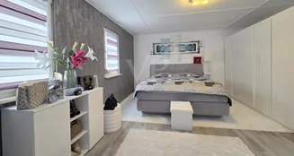 von_poll_real_estate_property_25141057_image_5