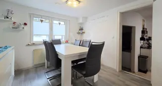 von_poll_real_estate_property_25141057_image_2