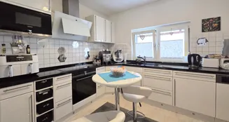 von_poll_real_estate_property_25141057_image_3