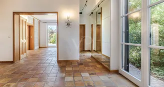 von_poll_real_estate_property_25141049a_image_1