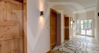 von_poll_real_estate_property_25141067_image_2