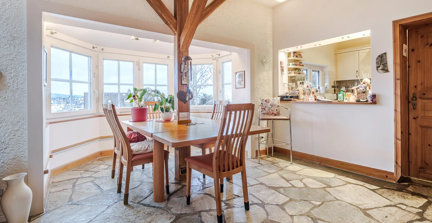 Essbereich mit Fernblick