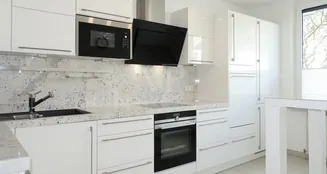 von_poll_real_estate_property_25141066_image_2