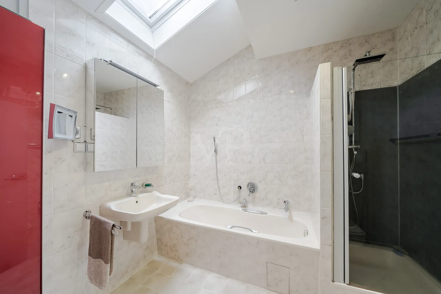 TLB mit Wanne+Dusche