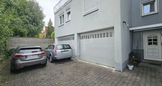 von_poll_real_estate_property_25141051c_image_1
