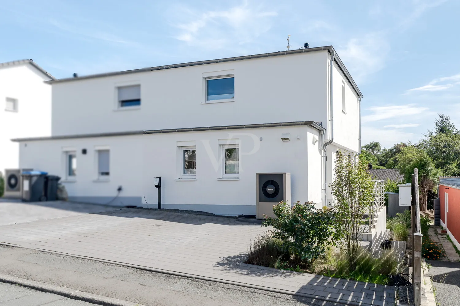 Vorderansicht, moderne Architektur