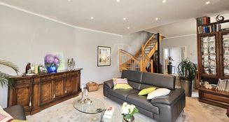von_poll_real_estate_property_25141044_image_3