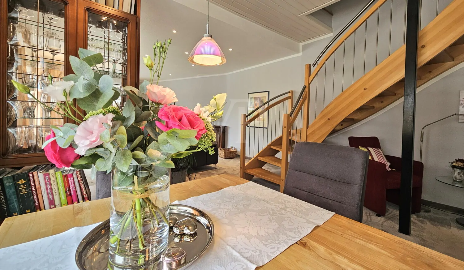 Ansprechendes Ambiente im Essbereich