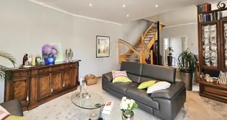 von_poll_real_estate_property_25141044a_image_0