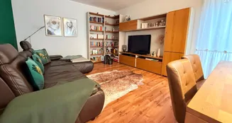 von_poll_real_estate_property_25158004_image_7