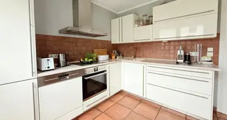 von_poll_real_estate_property_25158004_image_6