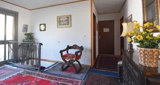 von_poll_real_estate_property_25130005_dp_image_1