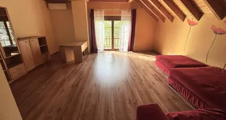 von_poll_real_estate_property_25130031_image_9