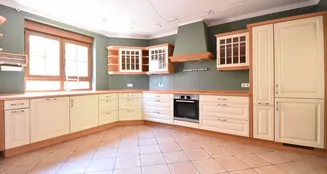 von_poll_real_estate_property_25130031_image_1