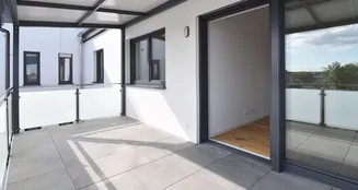 von_poll_real_estate_property_25130035_8_sl_image_2