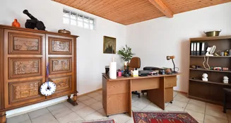 von_poll_real_estate_property_25130013_db_image_7