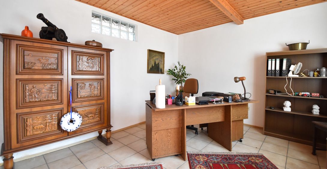 Anbau Büro
