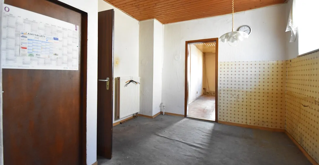 Durchgangszimmer im Erdgeschoss