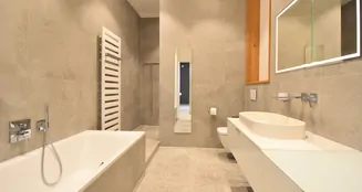 von_poll_real_estate_property_25130029_image_4