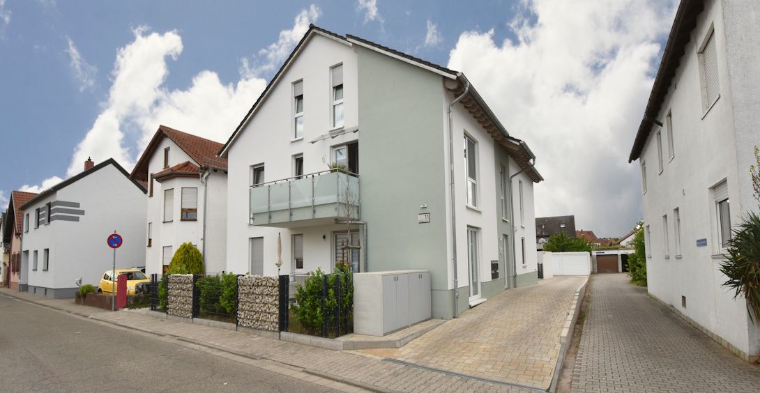 Straßenansicht