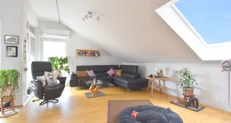 von_poll_real_estate_property_25130019dp_image_1