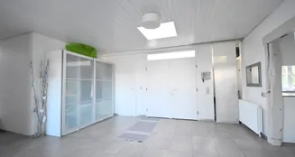 von_poll_real_estate_property_25130040_dp_image_2