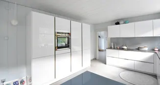 von_poll_real_estate_property_25130040_dp_image_2