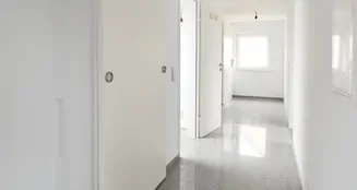 von_poll_real_estate_property_25130039_image_2