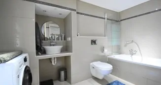 von_poll_real_estate_property_25130043dp_image_6